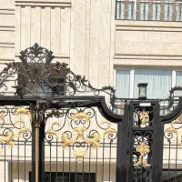 1-5-دونگ-از-5-باب-مغازه