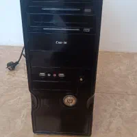 کیس کامپیوتر سالم و تمیز