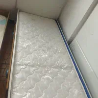 تخت یکنفر و گهواره