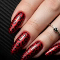 خدمات ناخن همراه با هدیه