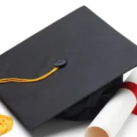 مدرک تحصیلی قانونی