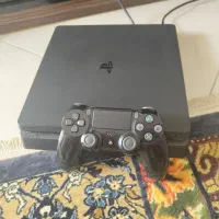 PS4 slim