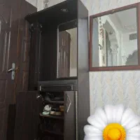 جاکفشی آینه دار درحد نو با یدونه آینه