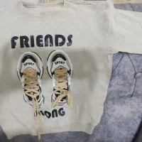 لباس بچگانه|کفش و لباس بچه|ایوان, |دیوار