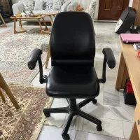 صندلی چرخ دار اداری