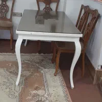 میزنهارخوری کاملا سالم۶نفره باشیشه بدون صندلی