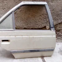 درب عقب پژو 504رنگ بژ فابریک سمت شاگرد|قطعات یدکی و لوازم جانبی|تهران, دولتخواه جنوبی|دیوار