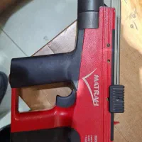 تفنگ میخ‌کوب / اسلحه کناف