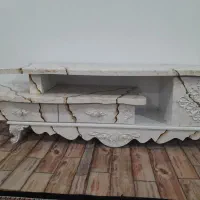 میز تلوزیون در حد نو