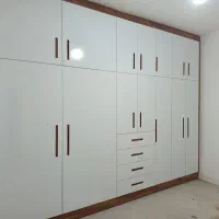 شاگرد یا نیمه ماهر در کابینت سازی نیازمندیم