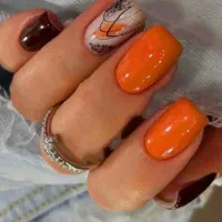 خدمات کاشت ناخن