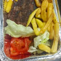 کارگرساندویچی و نیروی آشپزخونه