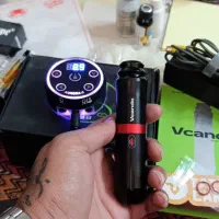 دستگاه تاتو بدن نو پلمپ و یک دستگاه تاتو ابرو لب.