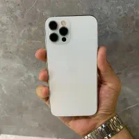 اپل iPhone 12 Pro با حافظهٔ ۱۲۸ گیگابایت