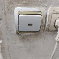 سیم کش وسیم بان