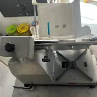 کالباس بر محک ترازو دار|فروشگاه و مغازه|تاکستان, |دیوار