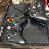 Xbox360 super slimبا دو‌دسته کاملا سالم