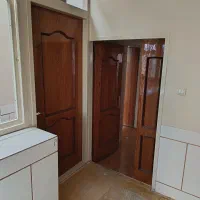 پنج عدد درب چوبی توافقی