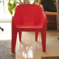 صندلی پلاستیکی