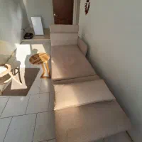 تعدادی وسایل فروخته میشود