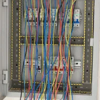 برق کار .سیم کشی .لوله گذاری.رفع اتصالی