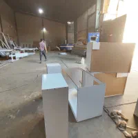 کارگر ساده و مونتاژ کار کابینت