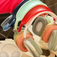هدفون ضدآب صدای خفن