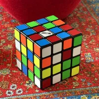 تعدادی روبیک در حد نو بفروش می‌رسد