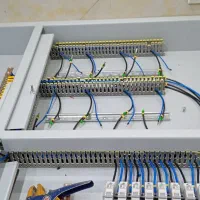 برقکاری،وایرینگ،لاین نوری،تابلو برق|خدمات پیشه و مهارت|قزوین, |دیوار