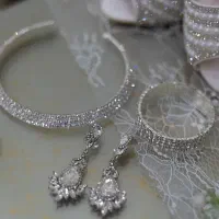 لباس عروس|لباس|قشم, |دیوار