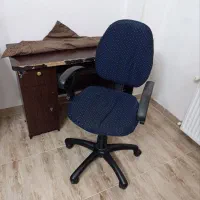 میز کامپیوتر و صندلی