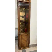 ویترین تمام چوب شیشه ای