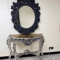 ترولی و ایینه کنسول