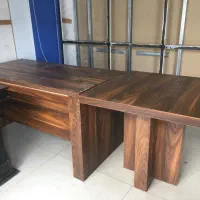 میز کنفرانس