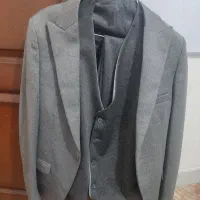 کت شلوار طوسی