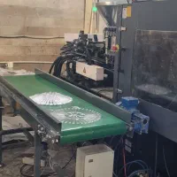 استخدام تعدادی نیروی ساده منظم و کاری