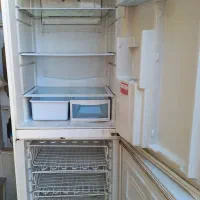 یخچال فریزر دست دو