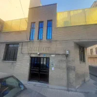 ۲۰۰ متر ویلایی دربست ۲ منظوره مسکونی یا اداری