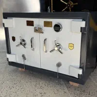 گاوصندوق زیرویترینی 1200با رمز دیجیتال غیر قابل هک