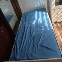 تخت نوجوان تک نفره در حد نو