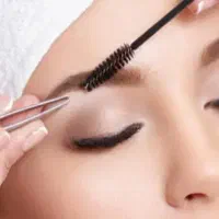 اصلاح صورت و ابرو