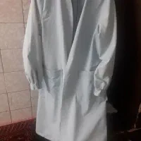تعداد زیادی لباس