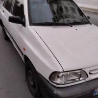 سواری پراید سفید