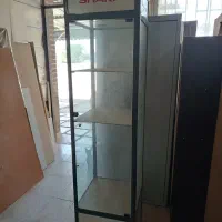 ویترین مغازه چهار طرف شیشه|فروشگاه و مغازه|بندر ماهشهر, |دیوار