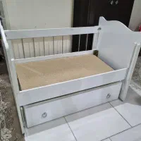 تخت خواب کودک گهواره دار