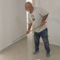 خدمات نقاشی ساختمان سفید
