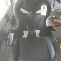 صندلی مخصوص بازی جوان