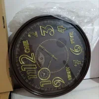 ساعت دیواری