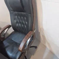 صندلی مدیریت برند