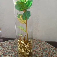 گل مصنوعی وپایه ی آن وگل رو میزی